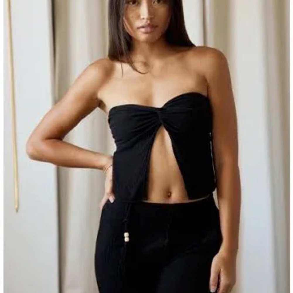 Blanco by Nature Women's Cora Twist Bust Strapless Top